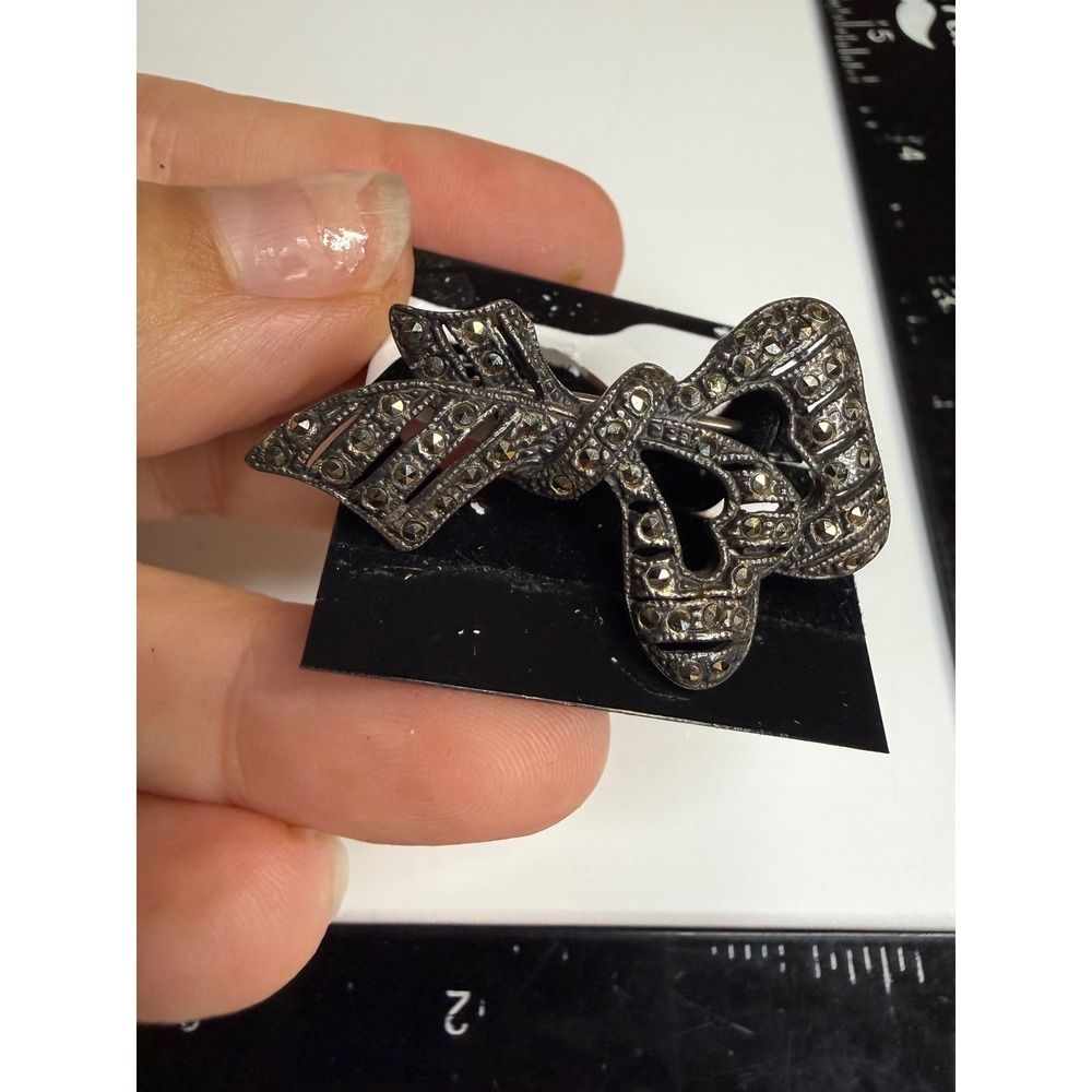 Marcasite Bow Brooch Gunmetal Tone Art Deco Style Ribbon Pin Accessory